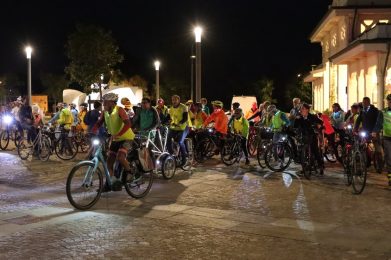 Ciclista illuminato - 21.09.2023